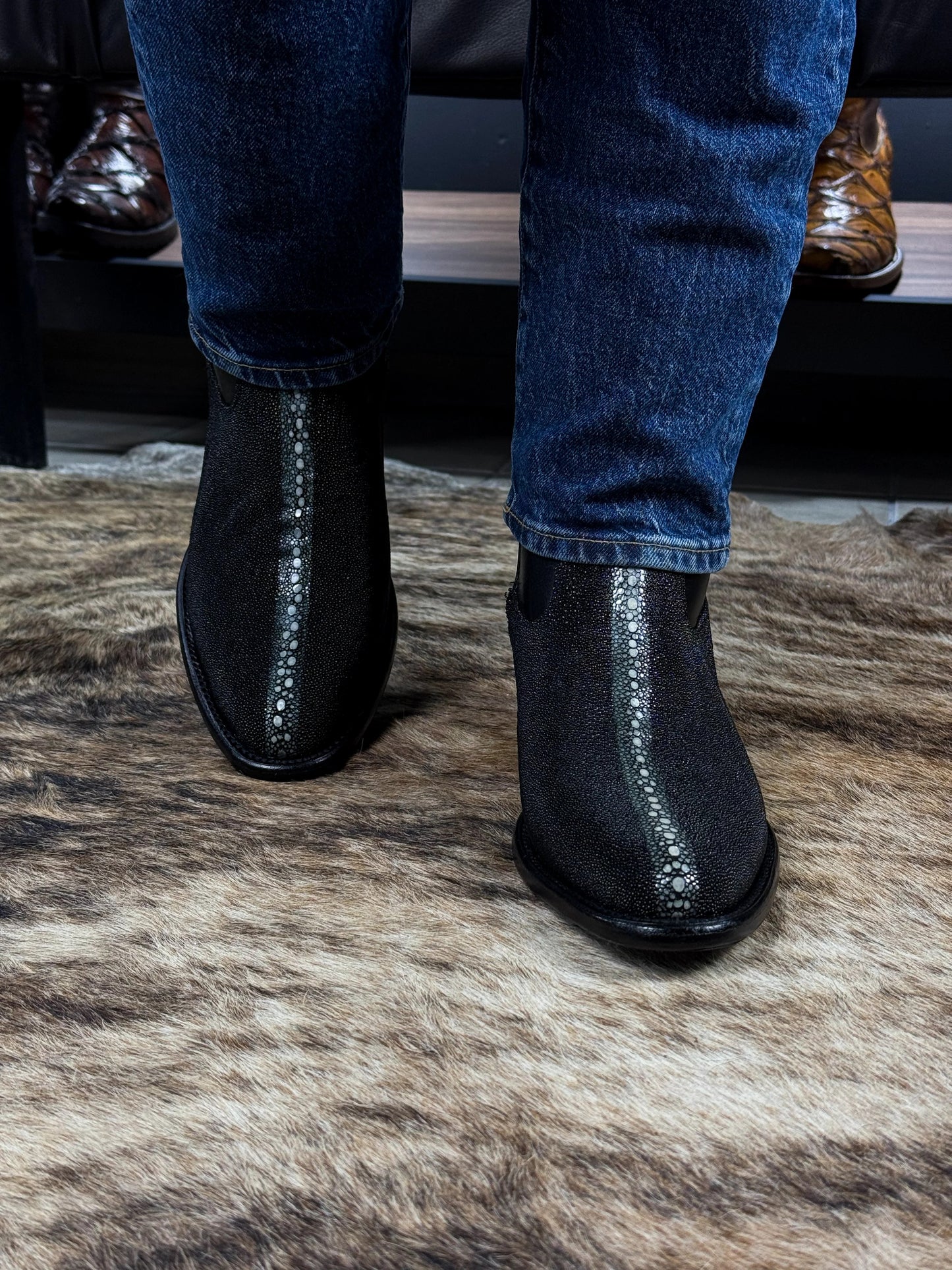 High Black Manitoba Queen Boots Ovals