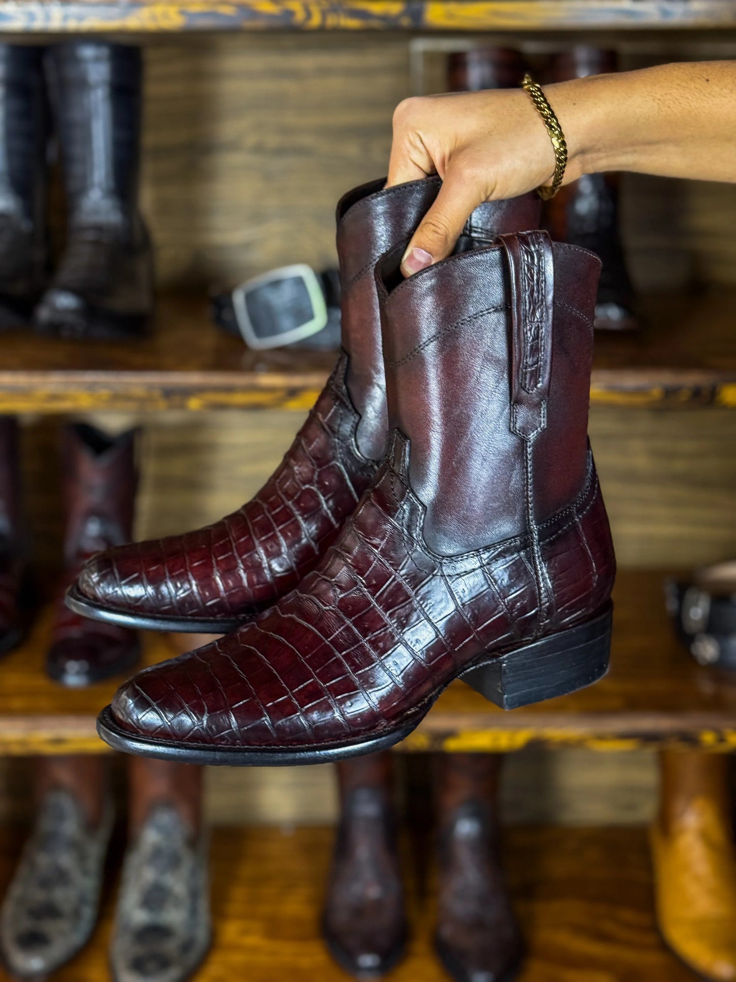 Black Cherry Crocodile Morileti Ovals