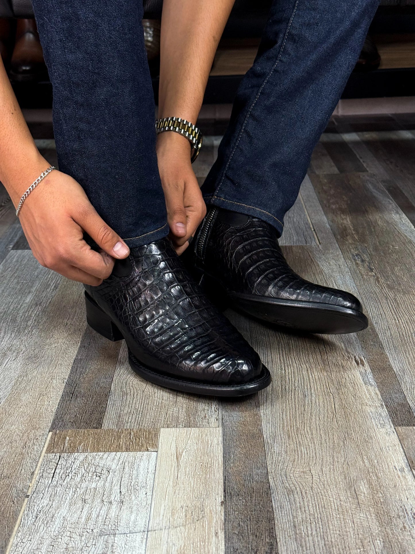 Emma Black Crocodile Fuscus Boots Oval