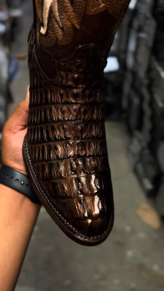 Cowboy Natural Crocodile Tail Boots Oval