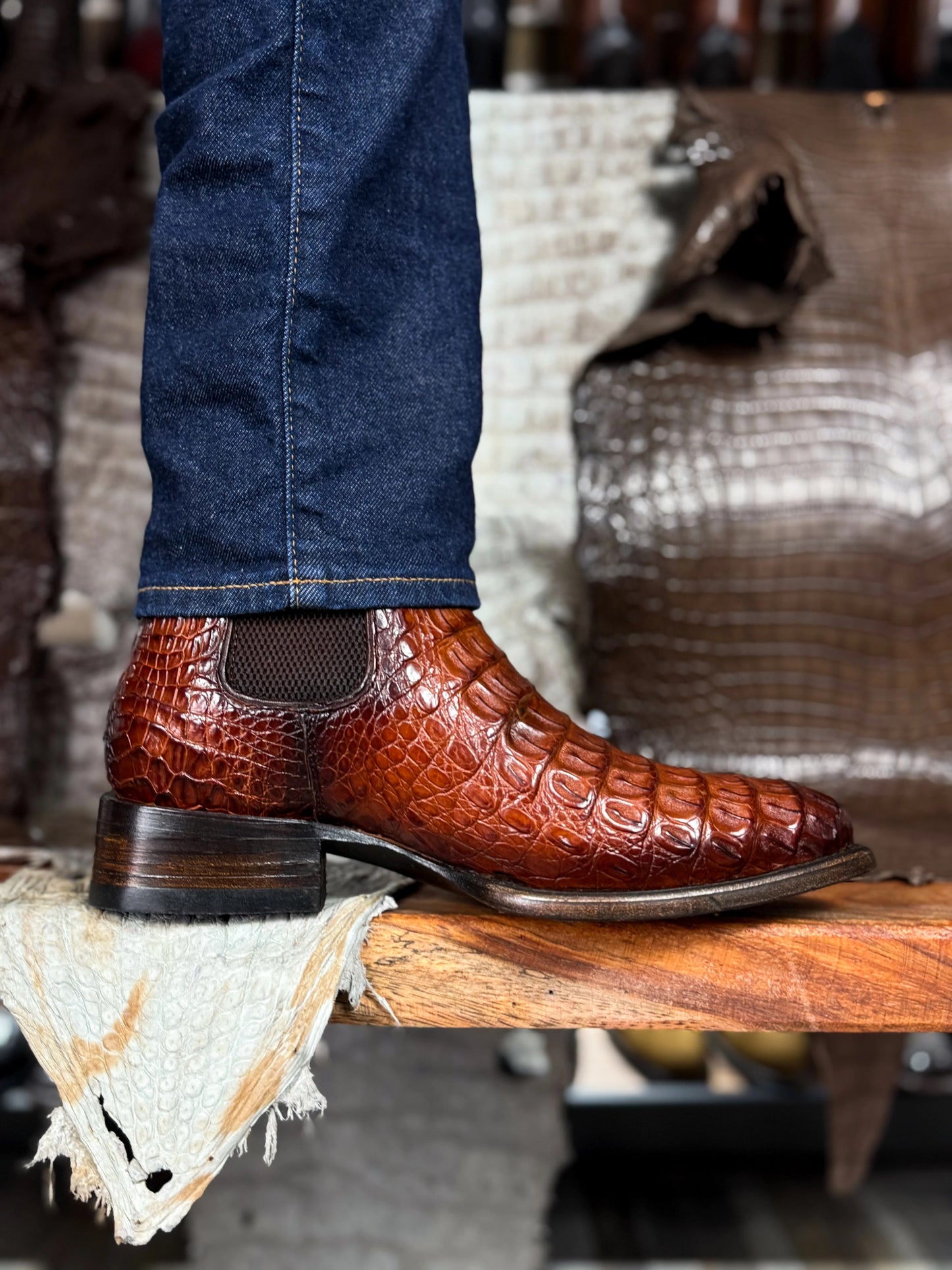 Honey Crocodile Loin Chelsea